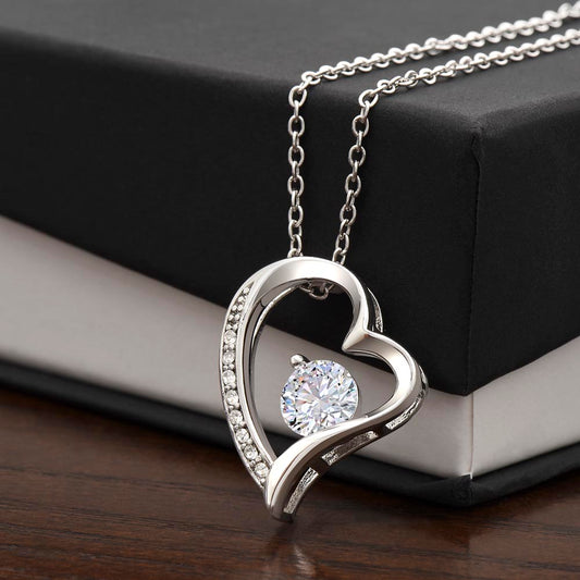 Forever Love Necklace – A Stunning Symbol of Eternal Love