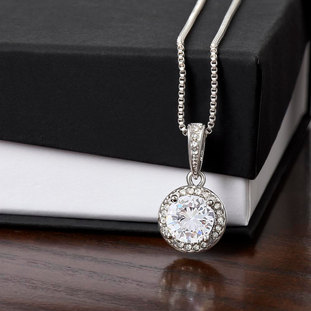 Eternal Hope Necklace – A Dazzling Gift of Timeless Elegance