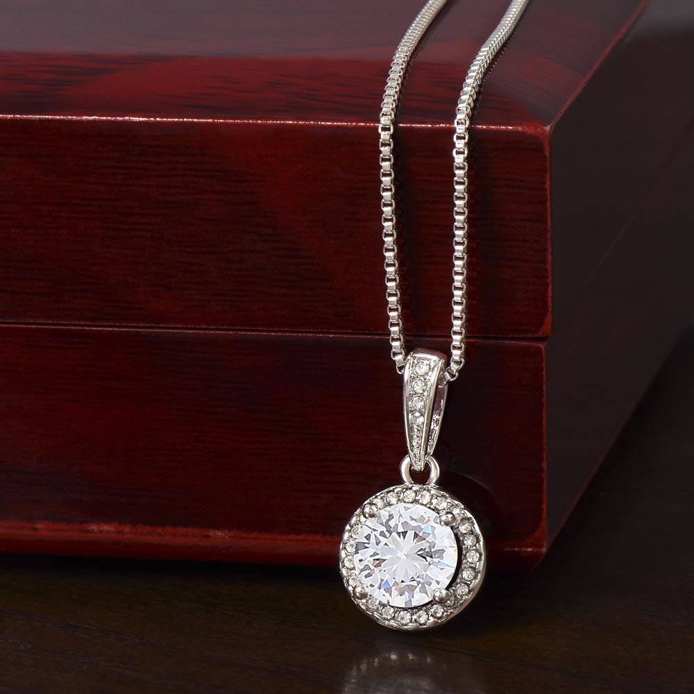 Eternal Hope Necklace – A Dazzling Gift of Timeless Elegance