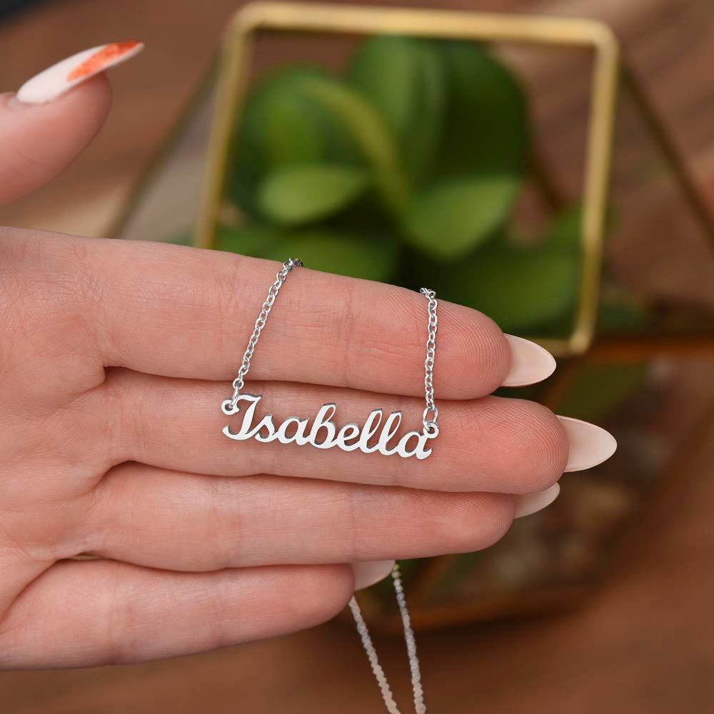 Personalized Custom Name Necklace – A Unique and Meaningful Gift