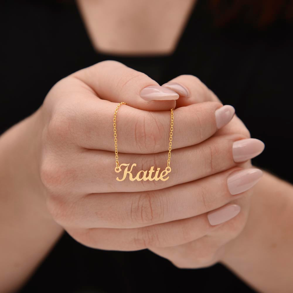 Personalized Custom Name Necklace – A Unique and Meaningful Gift